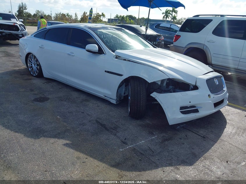 SAJWA2GZ6E8V61725 2014 Jaguar Xj Xjl Portfolio auction photo 1