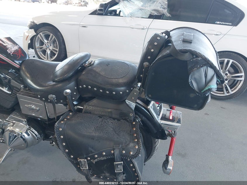 2003 Harley-Davidson Xl1200 C VIN: 1HD1CGP133K460330 Lot: 44023213