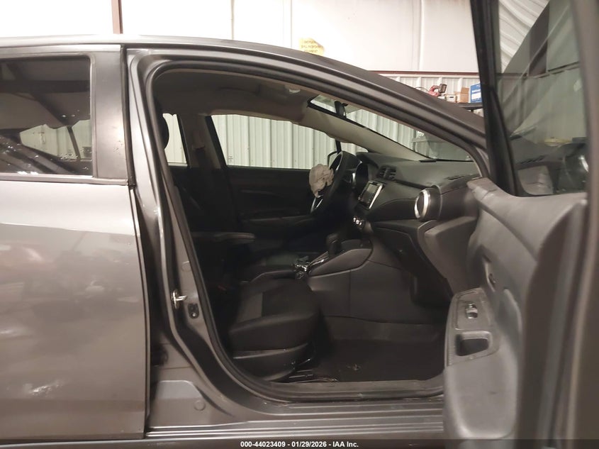 2021 Nissan Versa S Xtronic Cvt