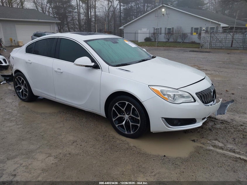2G4GL5EX2H9197758 2017 Buick Regal Turbo Sport Touring auction photo 1