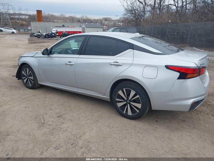 2021 Nissan Altima Sv Fwd