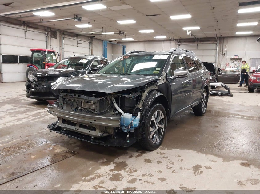2020 Subaru Outback Touring
