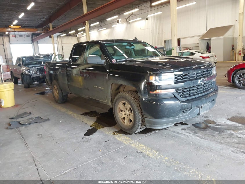 2018 Chevrolet Silverado 1500 Custom