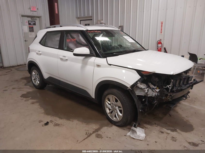 2020 Hyundai Venue Sel