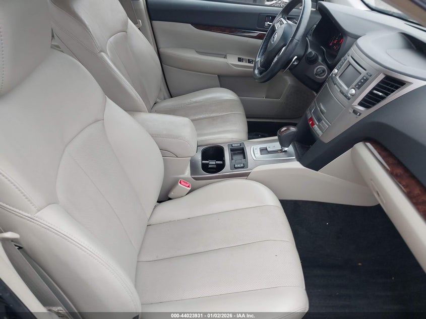 2013 Subaru Legacy 3.6R Limited