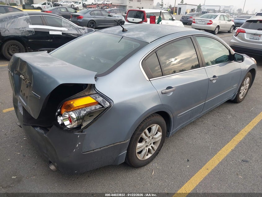 2010 Nissan Altima Hybrid