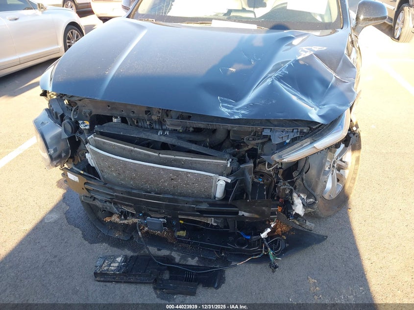 VIN 5NMS23AD8LH221727 2020 HYUNDAI SANTA FE SE