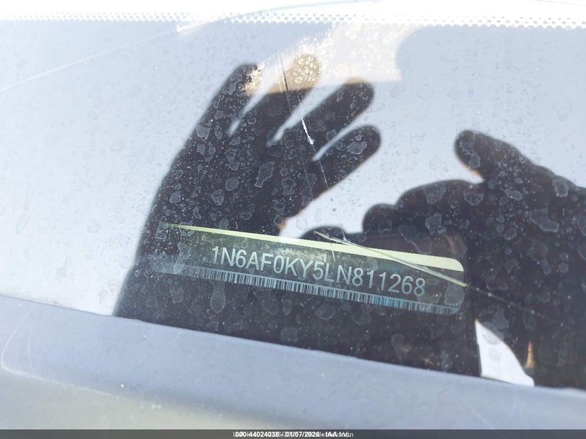 2020 Nissan Nv Cargo Nv3500 Hd Sv Standard Roof V8 VIN: 1N6AF0KY5LN811268 Lot: 44024036