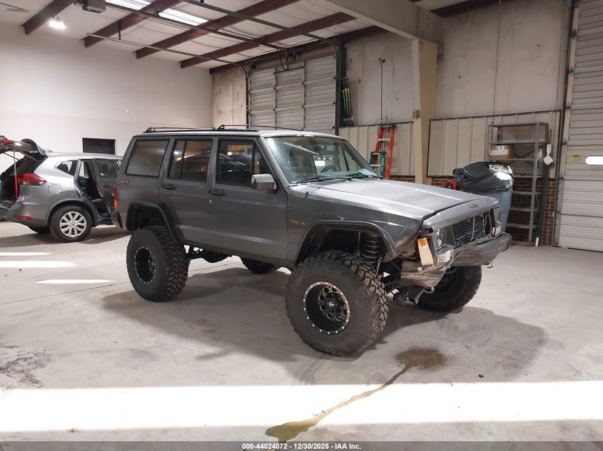 1JCMT7897JT219024 1988 Jeep Cherokee Limited auction photo 1
