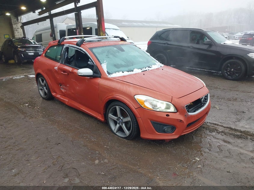 VOLVO C30 2011. Lot# 44024117. VIN YV1672MK2B2201333. Photo 1