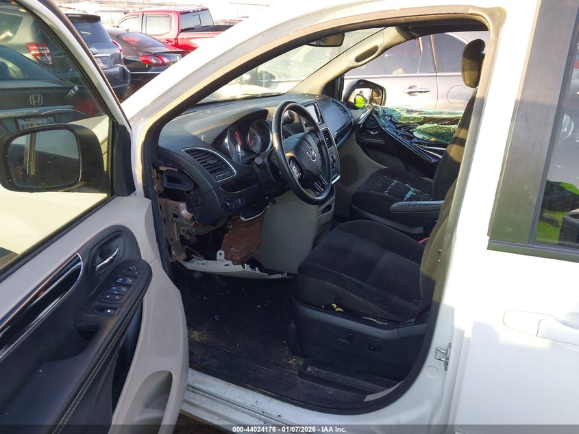 2017 Dodge Grand Caravan Se Plus