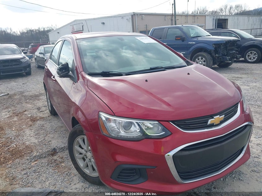 1G1JD5SHXJ4129598 2018 Chevrolet Sonic Lt Auto auction photo 1