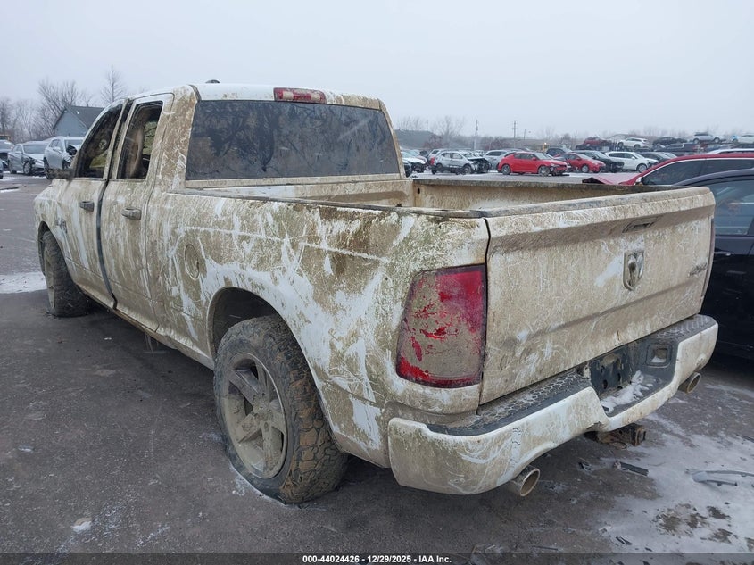2017 Ram 1500 Express 4X4 6'4 Box