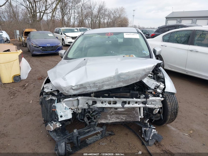 VIN 1FADP3FE8HL295088 2017 FORD FOCUS SE