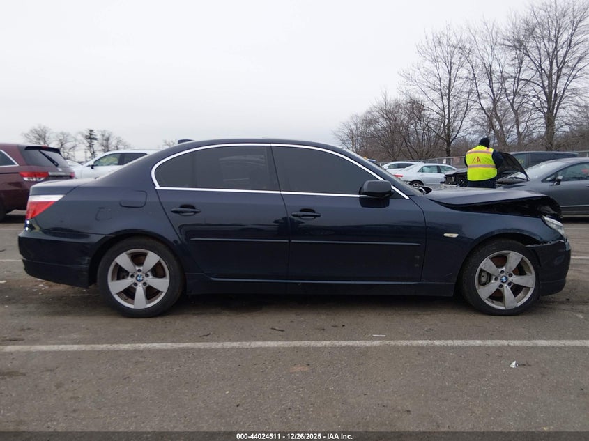 2008 BMW 528Xi VIN: WBANV13528CZ58794 Lot: 44024511
