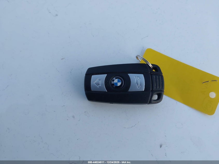 2008 BMW 528Xi VIN: WBANV13528CZ58794 Lot: 44024511