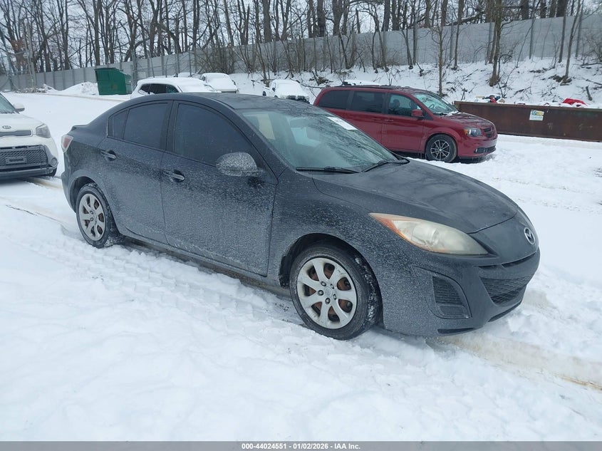JM1BL1UG8B1461067 2011 Mazda Mazda3 I Sport auction photo 1