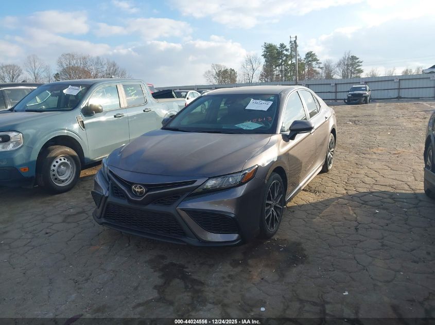 2022 Toyota Camry Se