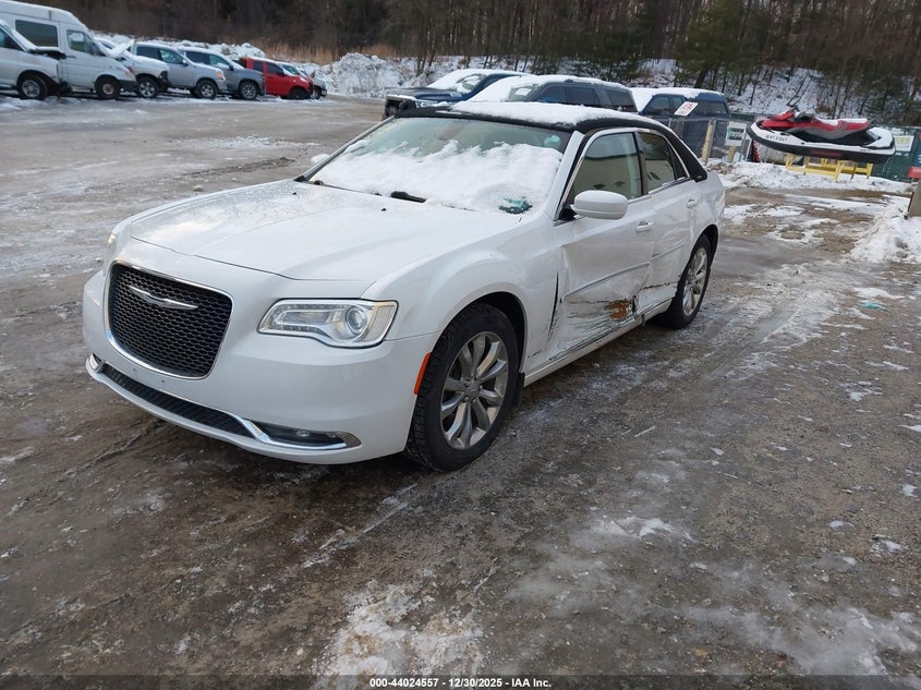 2017 Chrysler 300 Limited Awd