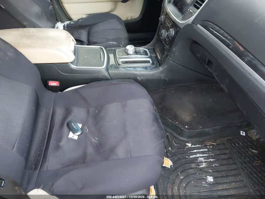 2017 Chrysler 300 Limited Awd