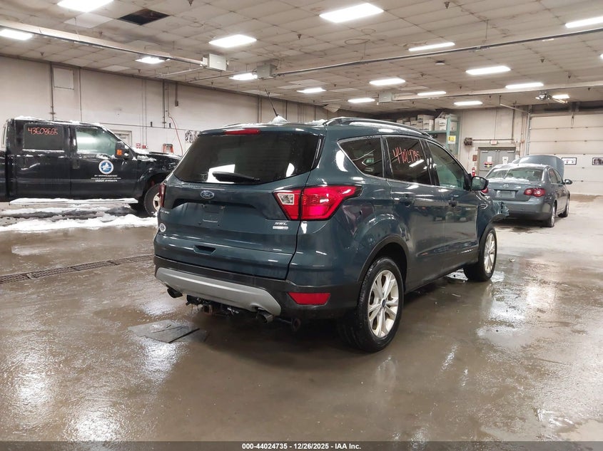 2019 Ford Escape Sel