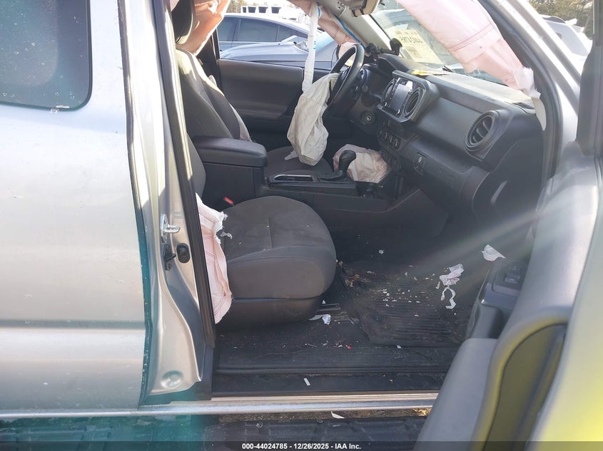 2022 Toyota Tacoma Sr V6