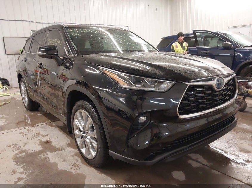 TOYOTA HIGHLANDER 2021. Lot# 44024797. VIN 5TDXBRCH8MS530914. Photo 1