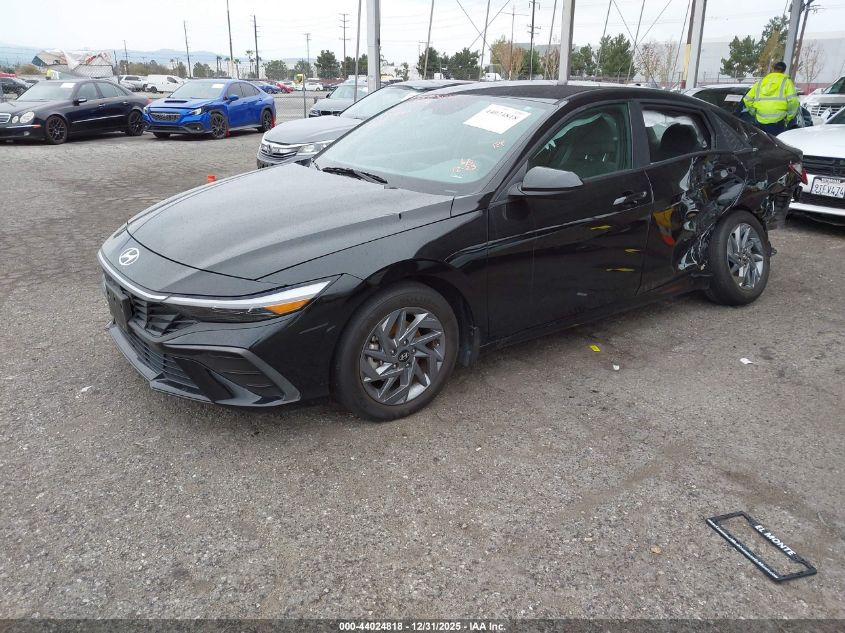 2024 Hyundai Elantra Sel