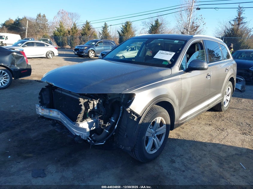 VIN WA1LHAF7XKD031830 2019 AUDI Q7 45 PREMIUM/45 SE PREMIUM
