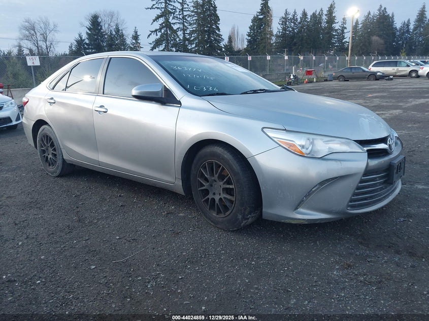 2017 Toyota Camry Le
