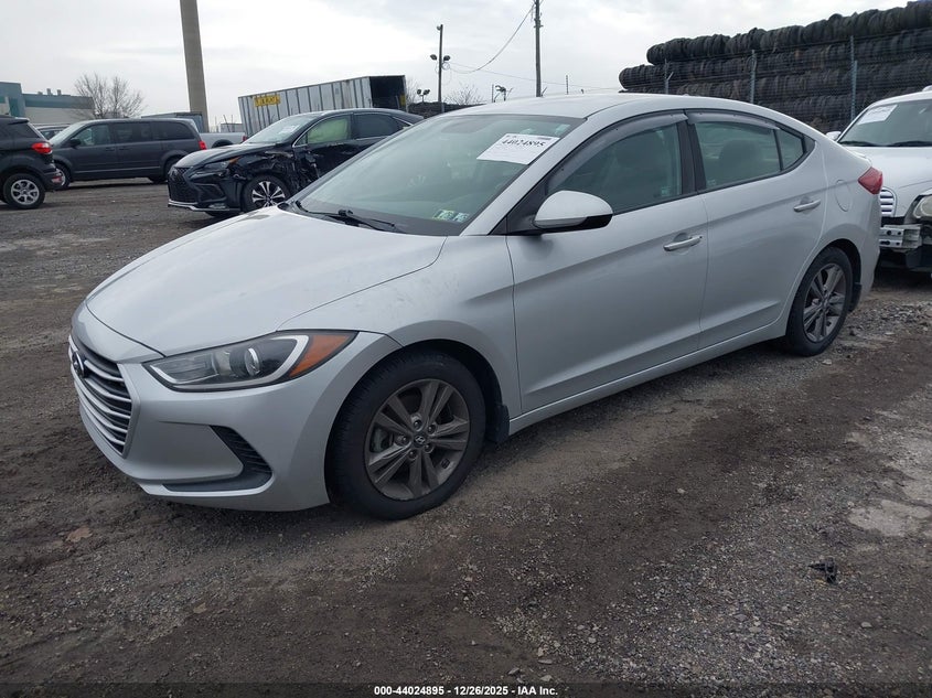 Vin: kmhd84lf7hu064957, lot: 44520659, hyundai elantra se 20172