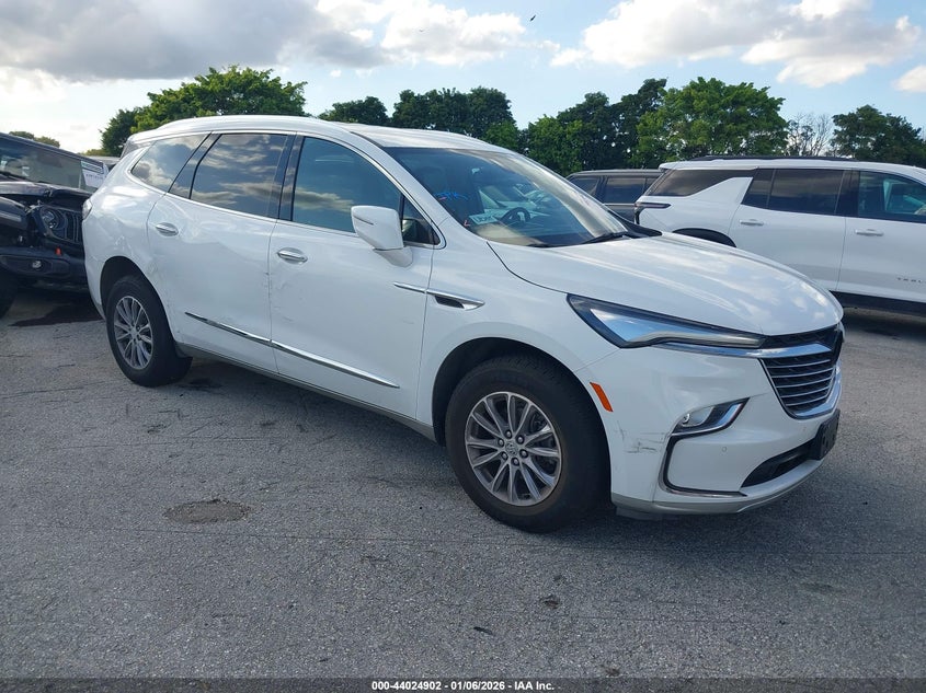 5GAERBKW1PJ273155 2023 Buick Enclave Essence Fwd auction photo 1