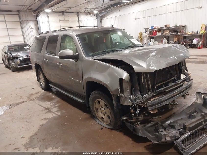 1GNFK16318J246838 2008 Chevrolet Suburban 1500 Lt auction photo 1