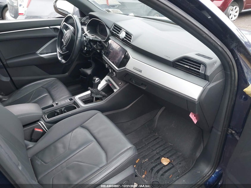 2021 Audi Q3 Premium 40 Tfsi Quattro Tiptronic