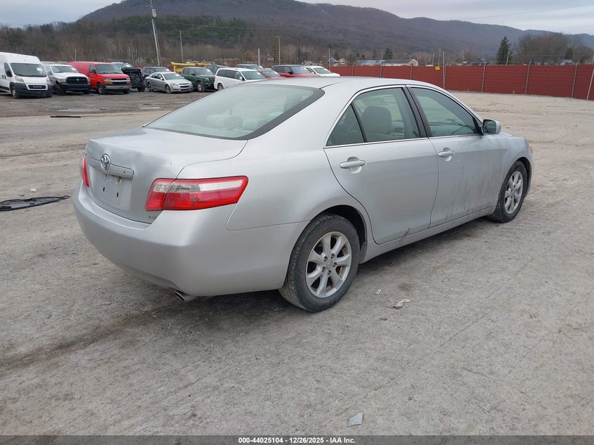 2007 Toyota Camry Le V6