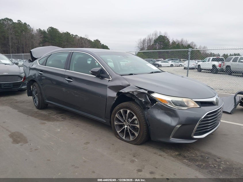 2018 Toyota Avalon Xle