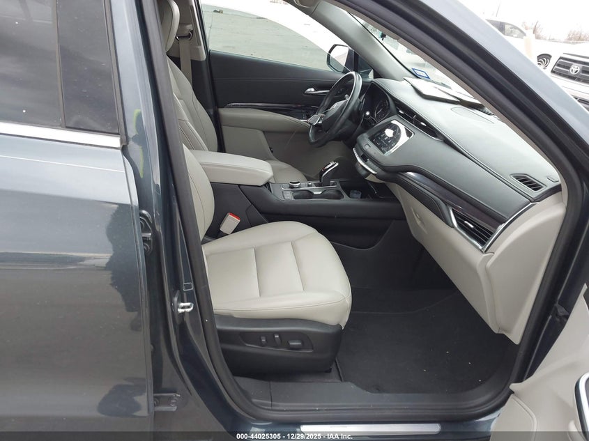 2021 Cadillac Xt4 Fwd Luxury