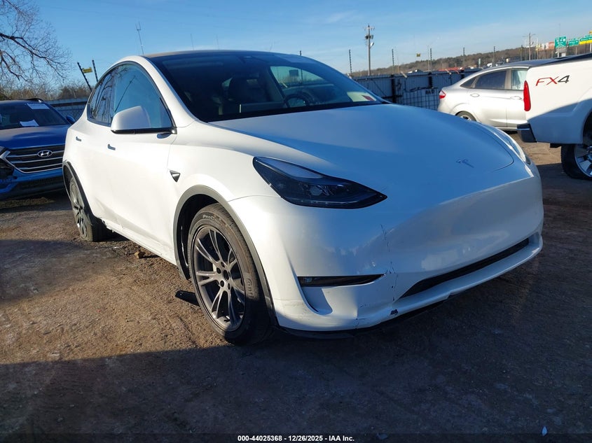 2024 Tesla Model Y Long Range Dual Motor All-Wheel Drive
