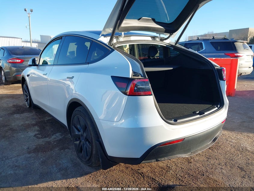 2024 Tesla Model Y Long Range Dual Motor All-Wheel Drive