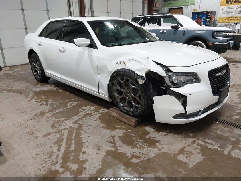 2C3CCAGGXGH191501 2016 Chrysler 300 300S auction photo 1