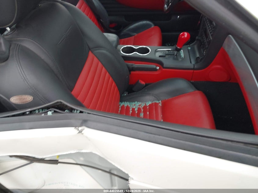 2002 Ford Thunderbird