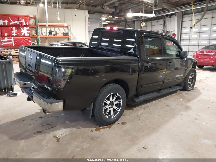 2010 Nissan Titan Se
