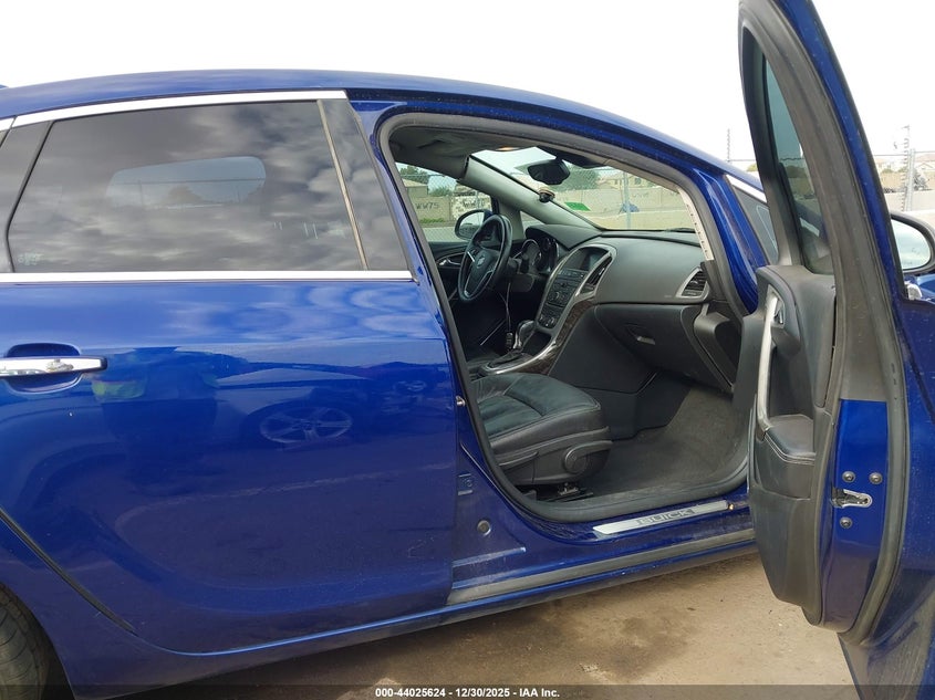 2014 Buick Verano Leather Group