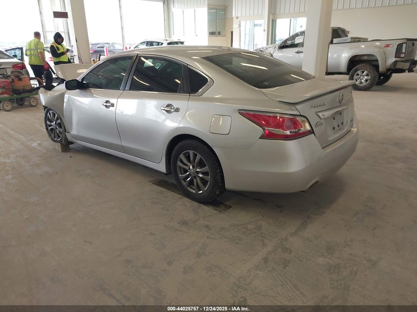 2015 NISSAN ALTIMA auction photo 3