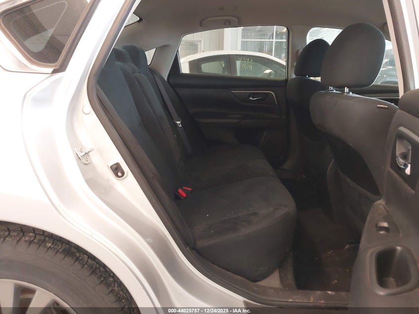 2015 NISSAN ALTIMA auction photo 8