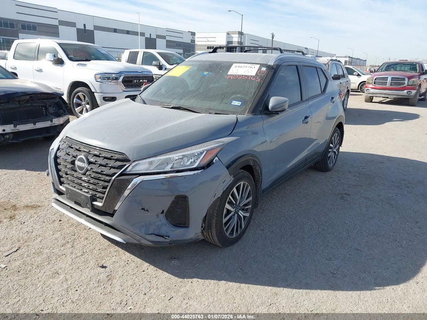 2024 Nissan Kicks Sv Xtronic Cvt