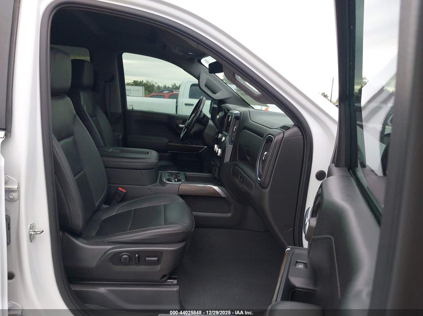 2021 GMC Sierra 1500 2Wd Short Box Slt