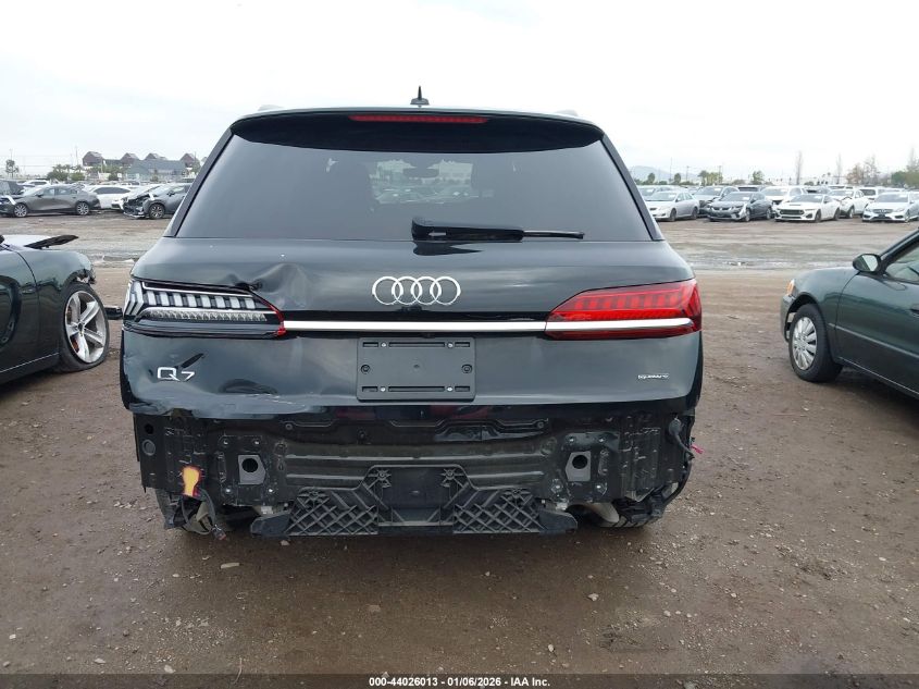 2022 Audi Q7 - WA1AXBF70ND010571
