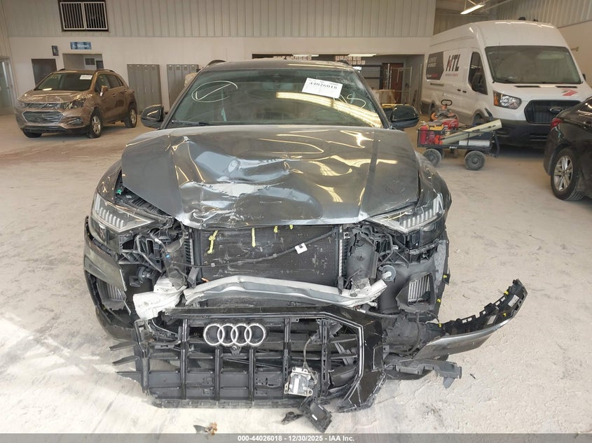 2020 Audi Sq8 Prestige Tfsi Quattro Tiptronic VIN: WA1CWAF10LD027370 Lot: 44026018