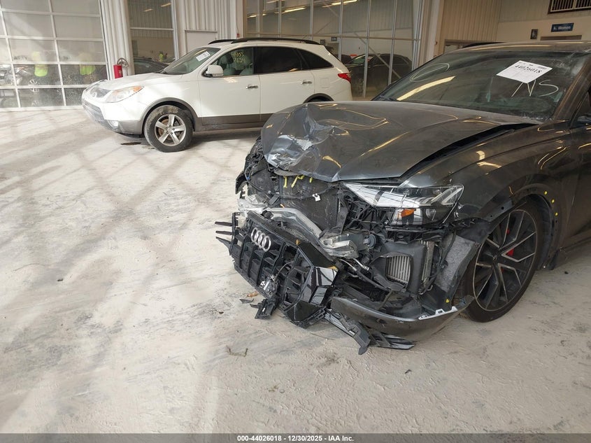 2020 Audi Sq8 Prestige Tfsi Quattro Tiptronic VIN: WA1CWAF10LD027370 Lot: 44026018